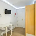 Апартаменты Estudios Ramon Llull