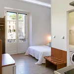 Estudios Ramon Llull Апартаменты *