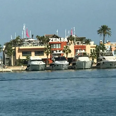 Estudios Ramon Llull Appartement *