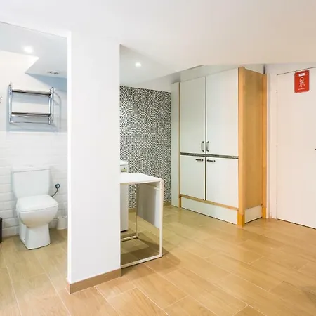 Estudios Ramon Llull *