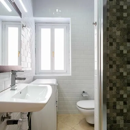 Estudios Ramon Llull