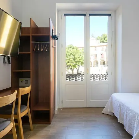 Estudios Ramon Llull Apartment *
