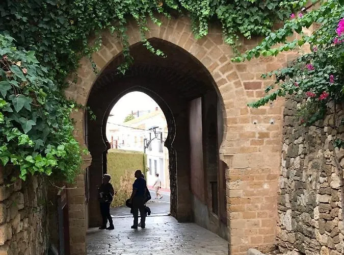 Estudios Ramon Llull Lägenhet