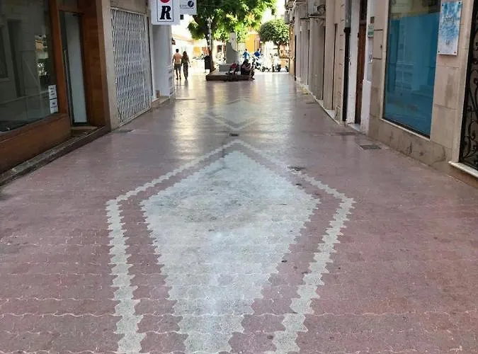 Estudios Ramon Llull * Denia