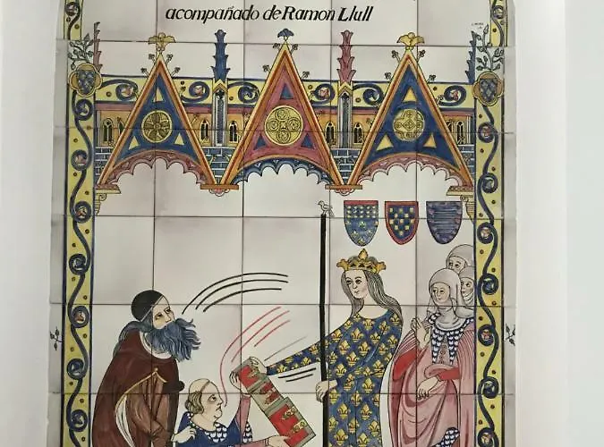 Estudios Ramon Llull Lejlighed *