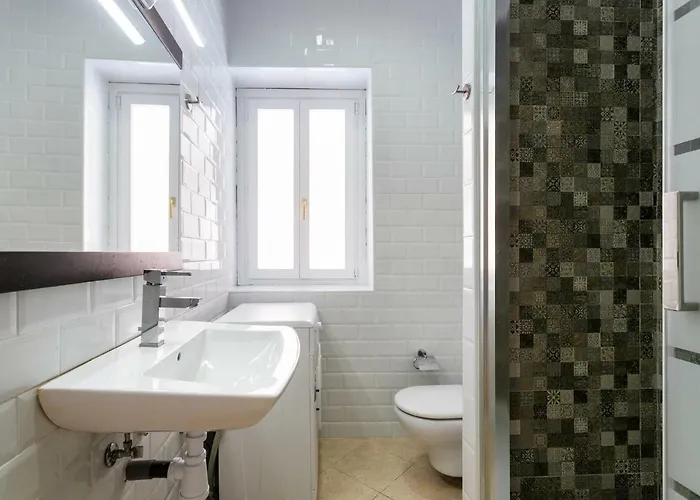 Estudios Ramon Llull