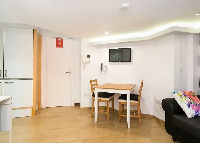 Estudios Ramon Llull * Dénia