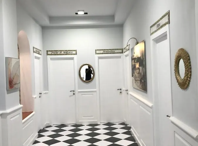 Estudios Ramon Llull Apartament