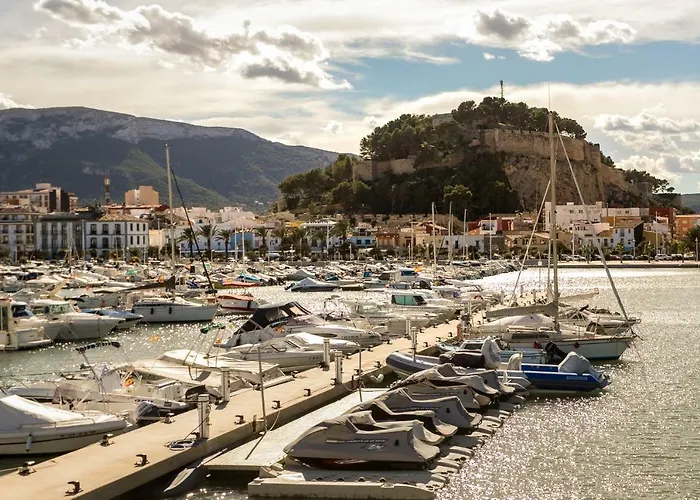 Estudios Ramon Llull Apartament